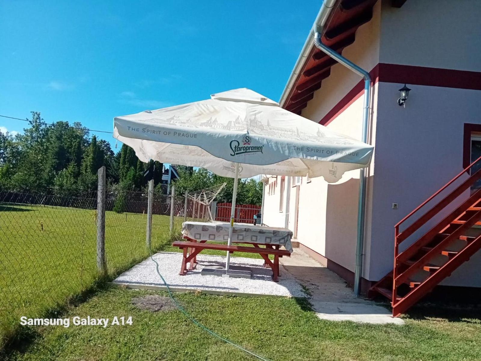Koetel Utcai Vendeghaz Villa Balatonkeresztúr Buitenkant foto